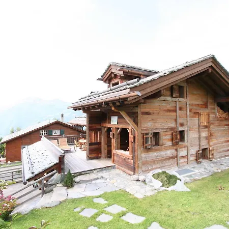 בקתה Beauitful Chalet With Jacuzzi In In Ski Area