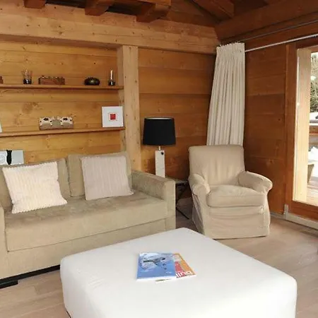 Beauitful Chalet With Jacuzzi In In Ski Area